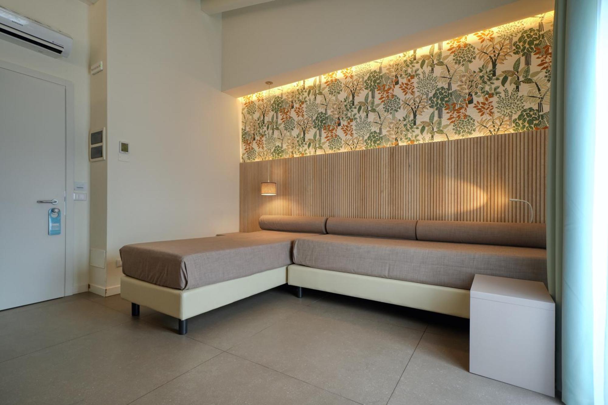 Hotel Palazzo Del Garda & Spa Ντεζεντσάνο ντελ Γκάρντα Εξωτερικό φωτογραφία