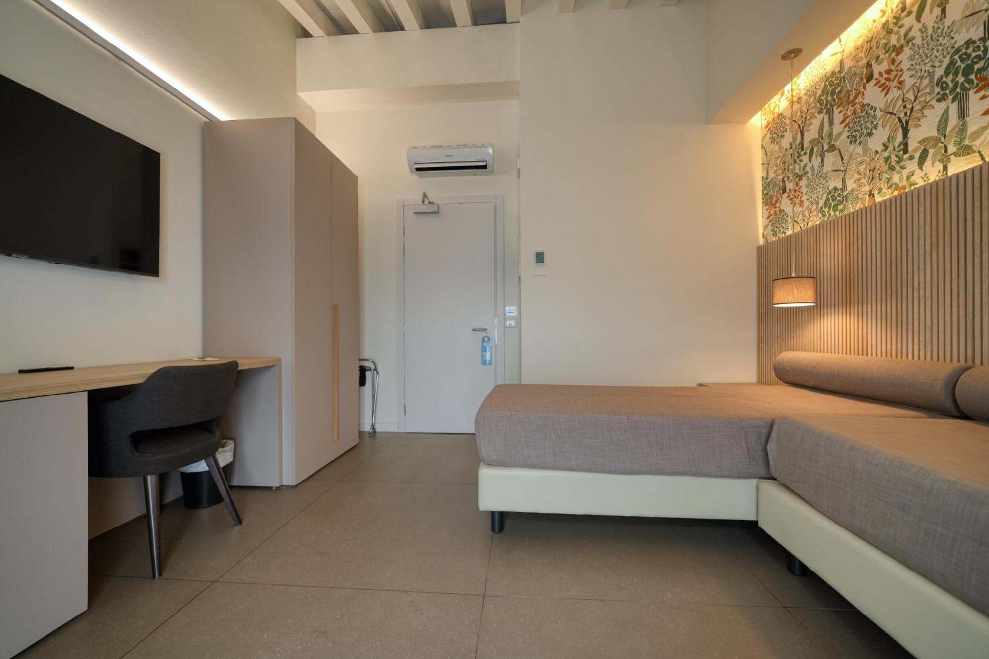 Hotel Palazzo Del Garda & Spa Ντεζεντσάνο ντελ Γκάρντα Εξωτερικό φωτογραφία