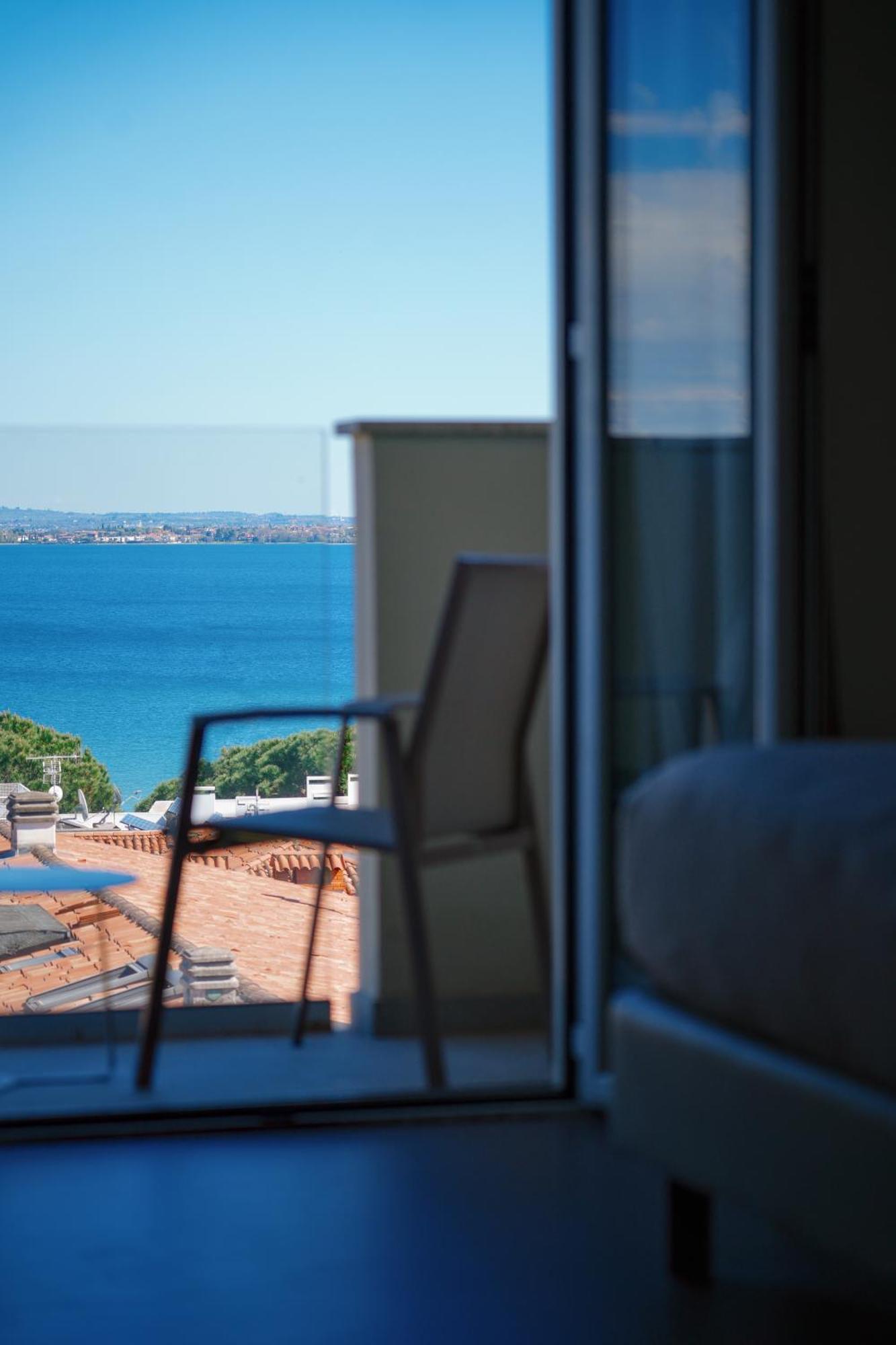 Hotel Palazzo Del Garda & Spa Ντεζεντσάνο ντελ Γκάρντα Εξωτερικό φωτογραφία