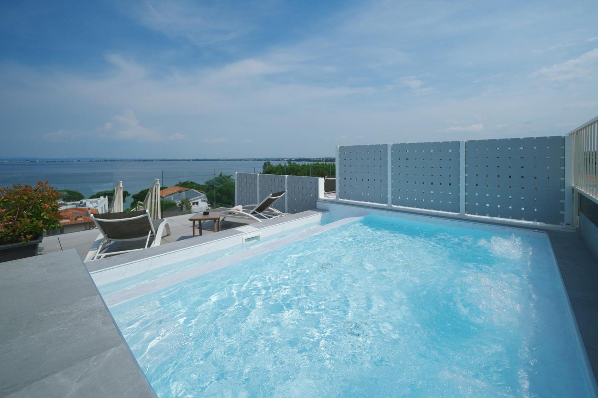 Hotel Palazzo Del Garda & Spa Ντεζεντσάνο ντελ Γκάρντα Εξωτερικό φωτογραφία