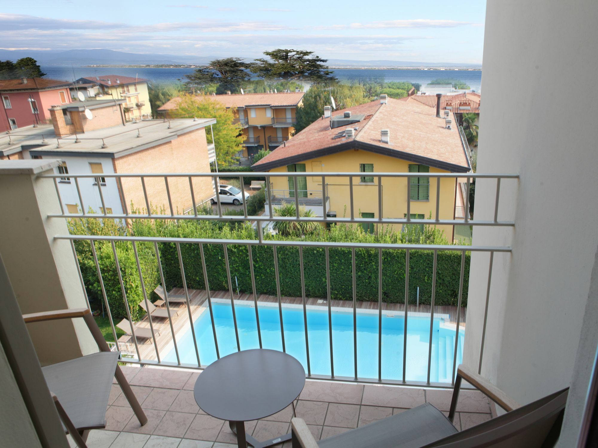 Hotel Palazzo Del Garda & Spa Ντεζεντσάνο ντελ Γκάρντα Εξωτερικό φωτογραφία